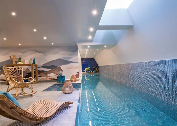 Hotel Parister Piscine&Spa